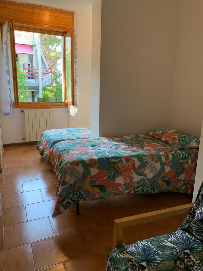 Bellavista Beachfront Apartments Quercianella Luaran gambar